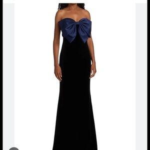 NWT Badgley Mischka Black Strapless Gown with Navy Bow